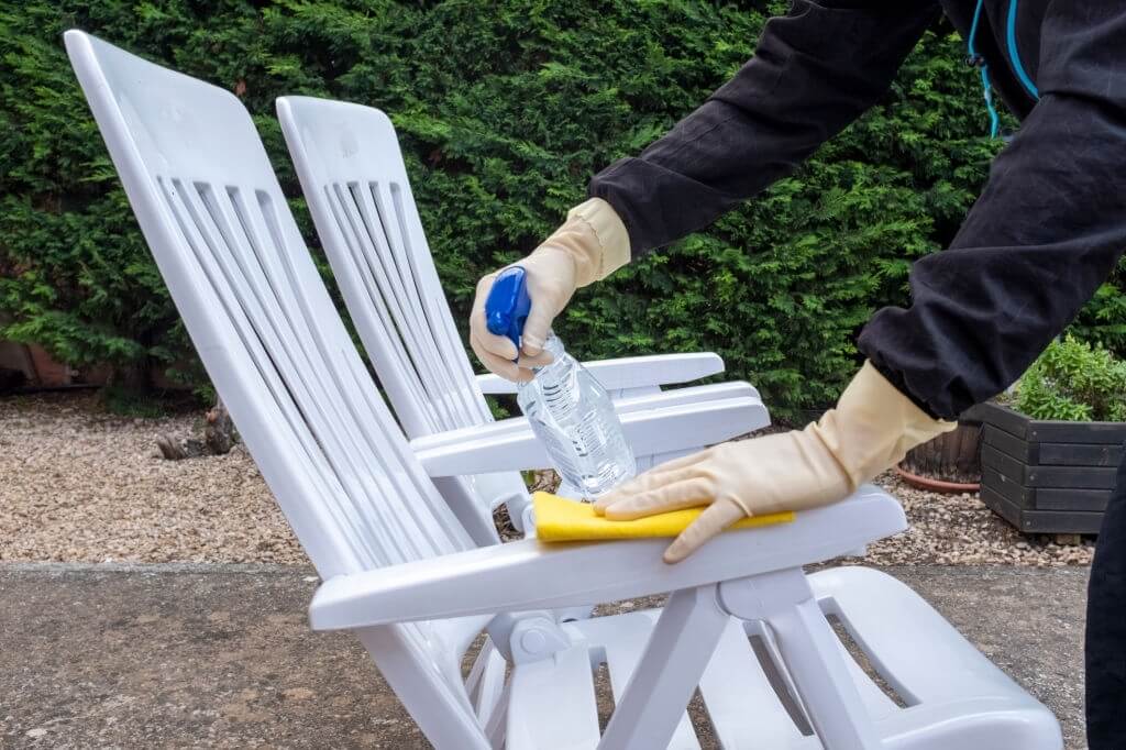 Garden maintenance and yard clearing