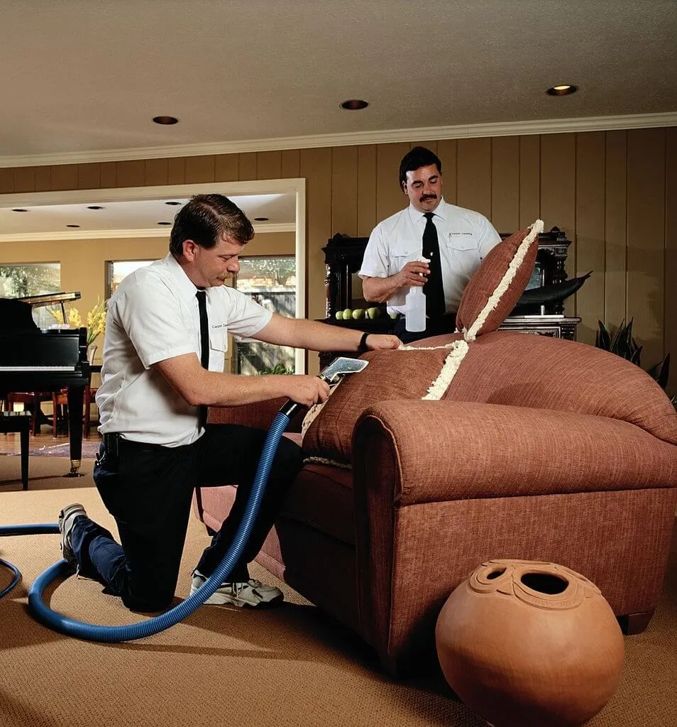 Upholstery and couch cleaning in Melbourne